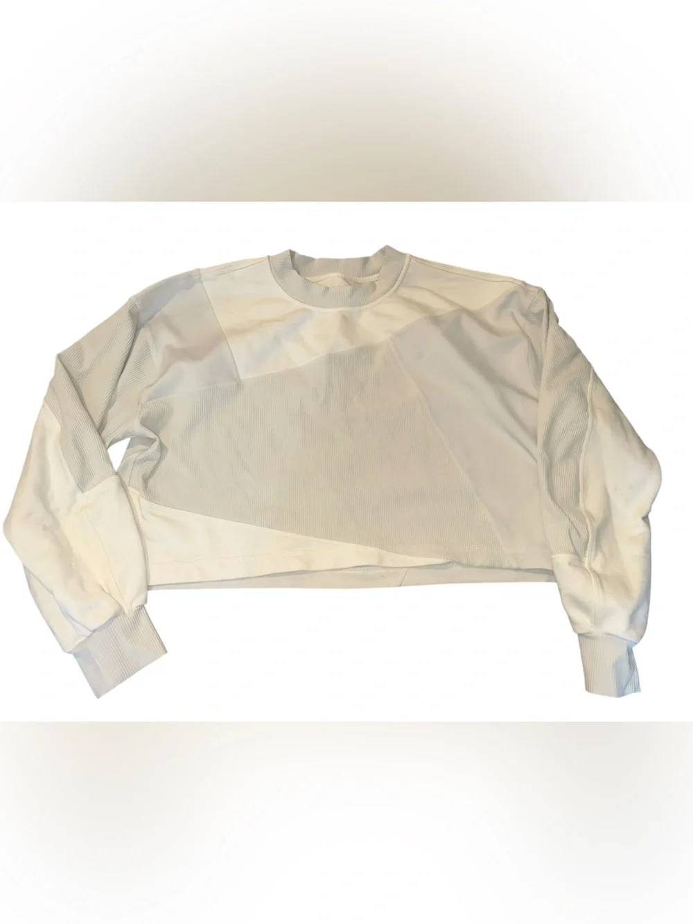 Lululemon perfectly oversized crew neck cropped size 6